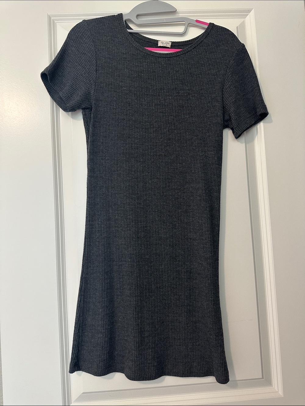 Brandy Melville Charcoal Ribbed Short Sleeve Dress